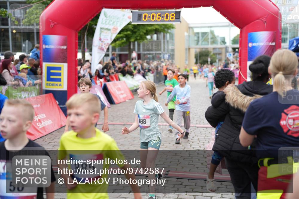 12.06.2026 - Holstenköstenlauf LAZAROV Photography http://msf.ph/oto/9742587 12.06.2026 16:36:10 Laufen 50, 885, 10, 05, 08, 898, 19, 173, 270, 370, 638, 729, 735, 884, 885, 898, 979, 1087, 1176, 1430, 1432, 1448, 1496 meine-sportfotos.de