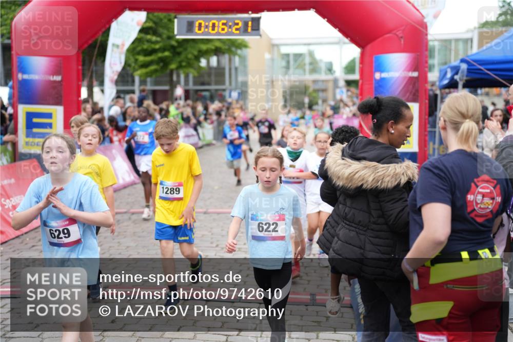 12.06.2026 - Holstenköstenlauf LAZAROV Photography http://msf.ph/oto/9742610 12.06.2026 16:36:23 Laufen 629, 1289, 0, 06, 2, 622, 15, 109, 272, 277, 487, 639, 722, 724, 872, 881, 980, 981, 1040, 1165, 1168, 1282, 1289, 1433, 1472 meine-sportfotos.de