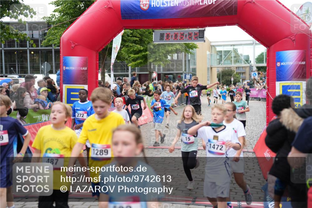 12.06.2026 - Holstenköstenlauf LAZAROV Photography http://msf.ph/oto/9742613 12.06.2026 16:36:24 Laufen 9, 272, 487, 1289, 872, 81, 639, 277, 15, 1472, 7, 15, 109, 272, 277, 487, 639, 722, 724, 872, 881, 974, 980, 981, 1040, 1165, 1168, 1282, 1297, 1433, 1472 meine-sportfotos.de