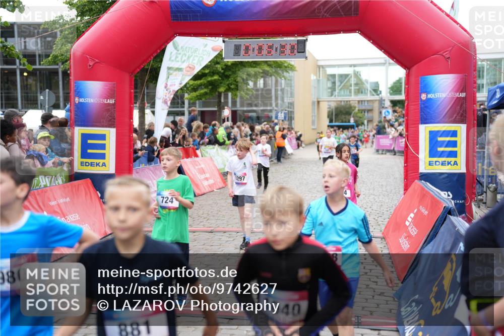 12.06.2026 - Holstenköstenlauf LAZAROV Photography http://msf.ph/oto/9742627 12.06.2026 16:36:32 Laufen 980, 724, 1297, 881, 1040, 16, 181, 223, 724, 728, 974, 980, 1040, 1168, 1297, 1305 meine-sportfotos.de