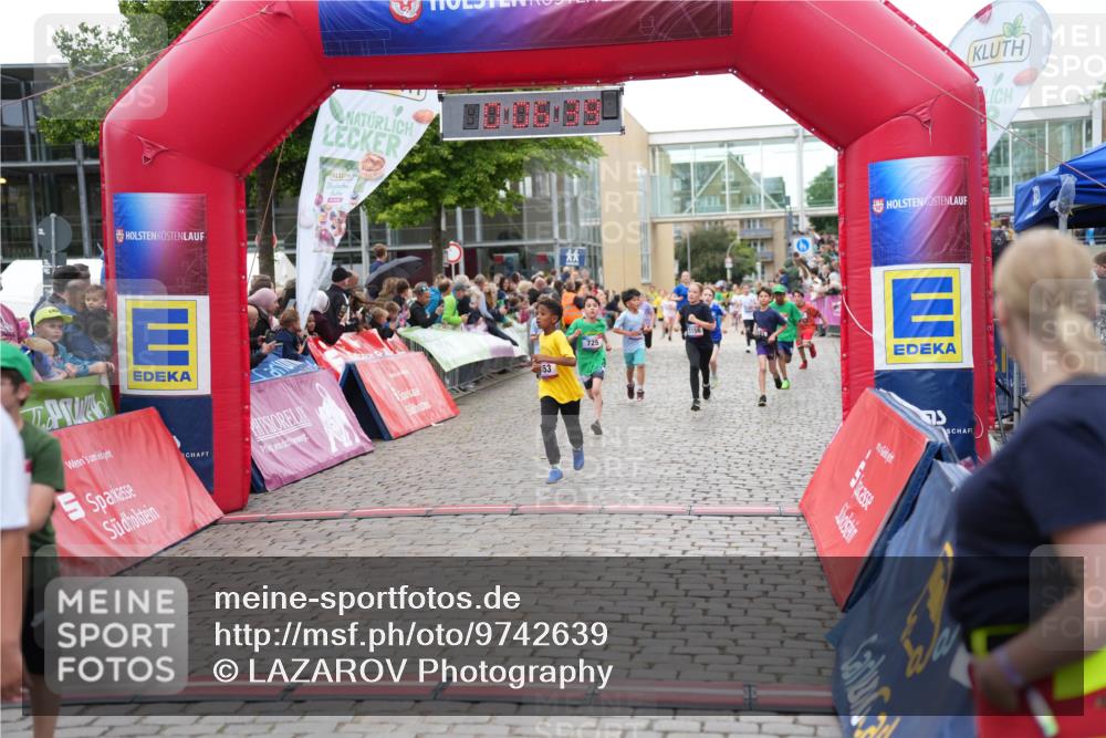 12.06.2026 - Holstenköstenlauf LAZAROV Photography http://msf.ph/oto/9742639 12.06.2026 16:36:41 Laufen 725, 75, 250, 263, 269, 453, 493, 645, 725, 728, 730, 878, 1094, 1156, 1172, 1304 meine-sportfotos.de