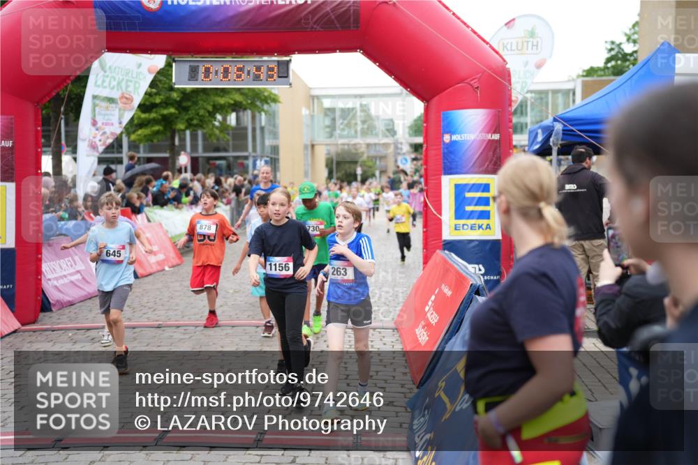 12.06.2026 - Holstenköstenlauf LAZAROV Photography http://msf.ph/oto/9742646 12.06.2026 16:36:45 Laufen 0, 06, 43, 645, 878, 1156, 730, 263, 182, 250, 263, 269, 280, 491, 493, 621, 623, 645, 725, 730, 878, 1094, 1156, 1172, 1180, 1182, 1280, 1294, 1304, 1431, 1434 meine-sportfotos.de