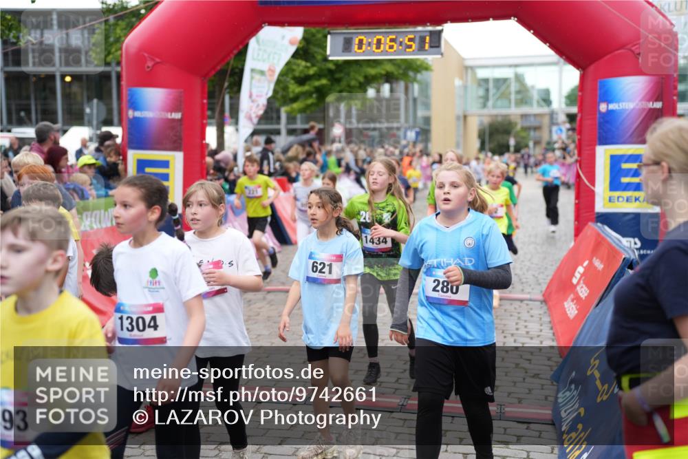 12.06.2026 - Holstenköstenlauf LAZAROV Photography http://msf.ph/oto/9742661 12.06.2026 16:36:53 Laufen 93, 1304, 0, 06, 5, 621, 26, 1434, 280, 2, 72, 96, 121, 174, 182, 221, 255, 258, 276, 280, 377, 491, 499, 501, 504, 621, 628, 726, 874, 1180, 1182, 1280, 1396, 1431, 1434 meine-sportfotos.de