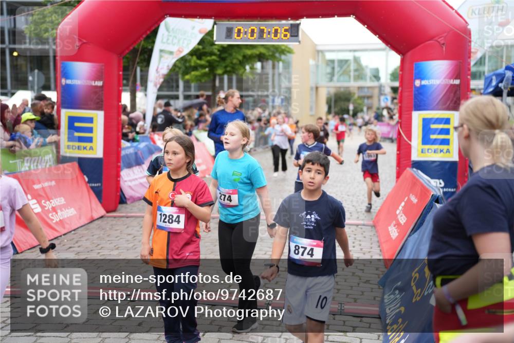 12.06.2026 - Holstenköstenlauf LAZAROV Photography http://msf.ph/oto/9742687 12.06.2026 16:37:08 Laufen 10, 07, 08, 1284, 274, 874, 10, 73, 175, 176, 632, 882, 1093, 1160, 1169, 1295, 1442, 1559 meine-sportfotos.de