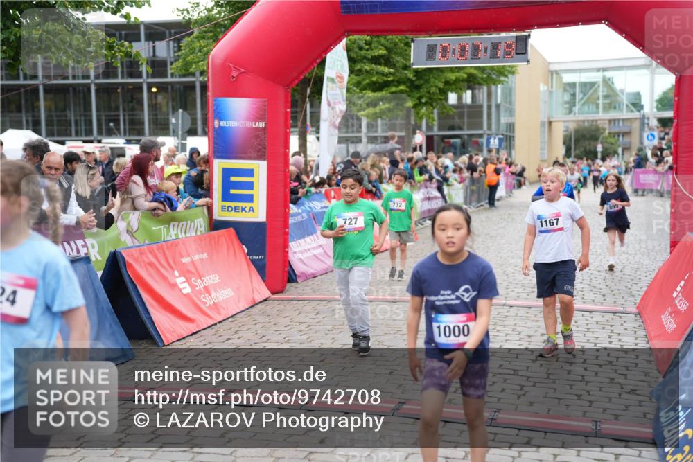 12.06.2026 - Holstenköstenlauf LAZAROV Photography http://msf.ph/oto/9742708 12.06.2026 16:37:22 Laufen 24, 732, 727, 895, 1167, 1000, 225, 256, 727, 732, 891, 895, 1085, 1167, 1291 meine-sportfotos.de