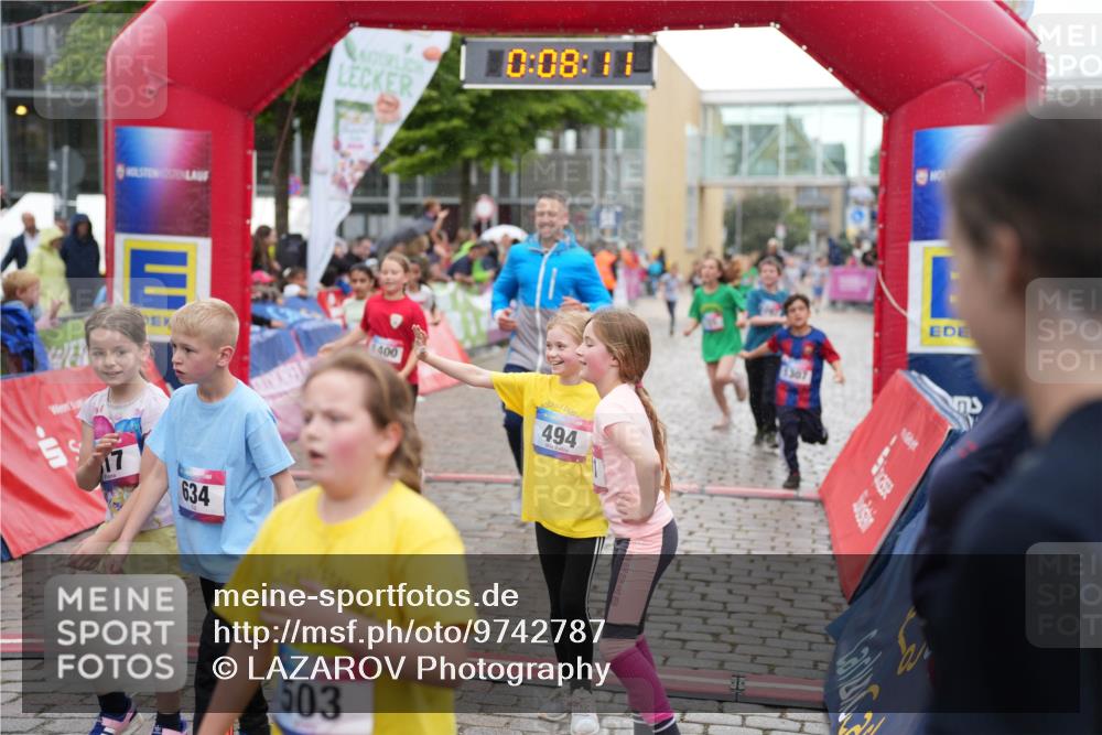 12.06.2026 - Holstenköstenlauf LAZAROV Photography http://msf.ph/oto/9742787 12.06.2026 16:38:14 Laufen 634, 0, 08, 400, 503, 494, 1307, 275, 631, 721, 889, 965, 1076, 1088, 1097, 1307, 1400 meine-sportfotos.de
