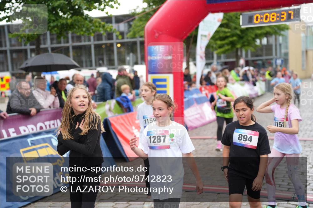 12.06.2026 - Holstenköstenlauf LAZAROV Photography http://msf.ph/oto/9742823 12.06.2026 16:38:39 Laufen 0, 1159, 1287, 0, 08, 37, 894, 1158, 267, 626, 627, 709, 717, 1456, 1562 meine-sportfotos.de