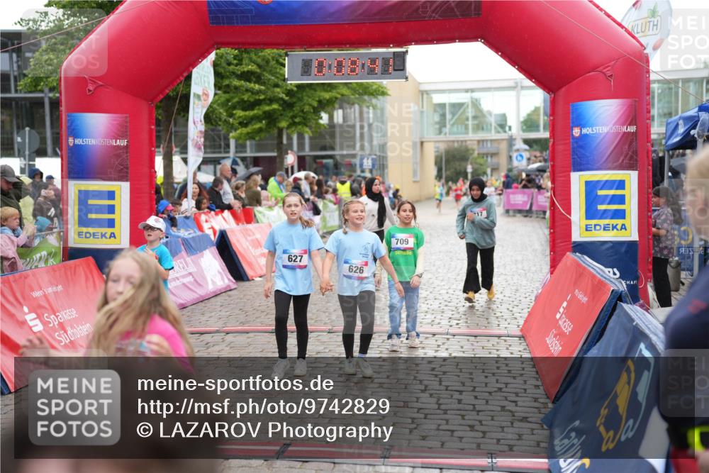 12.06.2026 - Holstenköstenlauf LAZAROV Photography http://msf.ph/oto/9742829 12.06.2026 16:38:43 Laufen 627, 626, 709, 626, 627, 709, 717, 1174, 1562 meine-sportfotos.de