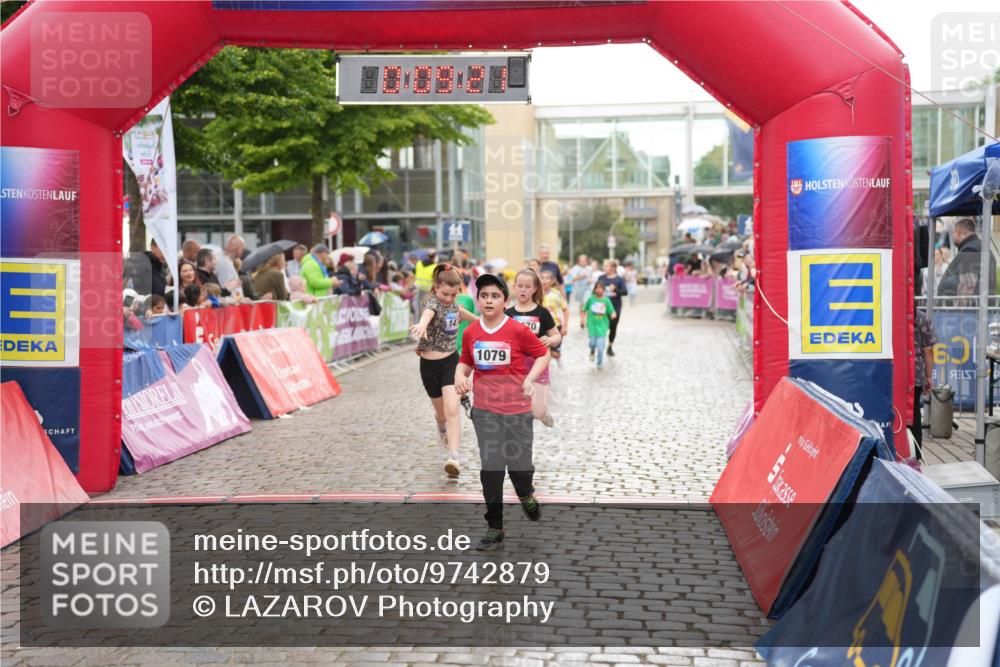 12.06.2026 - Holstenköstenlauf LAZAROV Photography http://msf.ph/oto/9742879 12.06.2026 16:39:23 Laufen 1079, 601, 23, 264, 714, 719, 893, 1079, 1470, 1471 meine-sportfotos.de