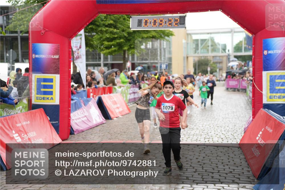 12.06.2026 - Holstenköstenlauf LAZAROV Photography http://msf.ph/oto/9742881 12.06.2026 16:39:24 Laufen 10, 09, 28, 14, 1079, 70, 23, 264, 714, 719, 892, 893, 1079, 1470, 1471 meine-sportfotos.de