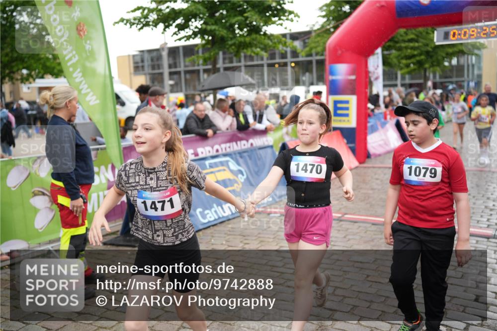 12.06.2026 - Holstenköstenlauf LAZAROV Photography http://msf.ph/oto/9742888 12.06.2026 16:39:27 Laufen 0, 09, 25, 1470, 1079, 1471, 23, 253, 264, 714, 719, 892, 893, 1078, 1095, 1470 meine-sportfotos.de