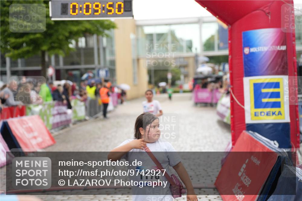 12.06.2026 - Holstenköstenlauf LAZAROV Photography http://msf.ph/oto/9742927 12.06.2026 16:39:52 Laufen 0, 09, 50, 1178 meine-sportfotos.de