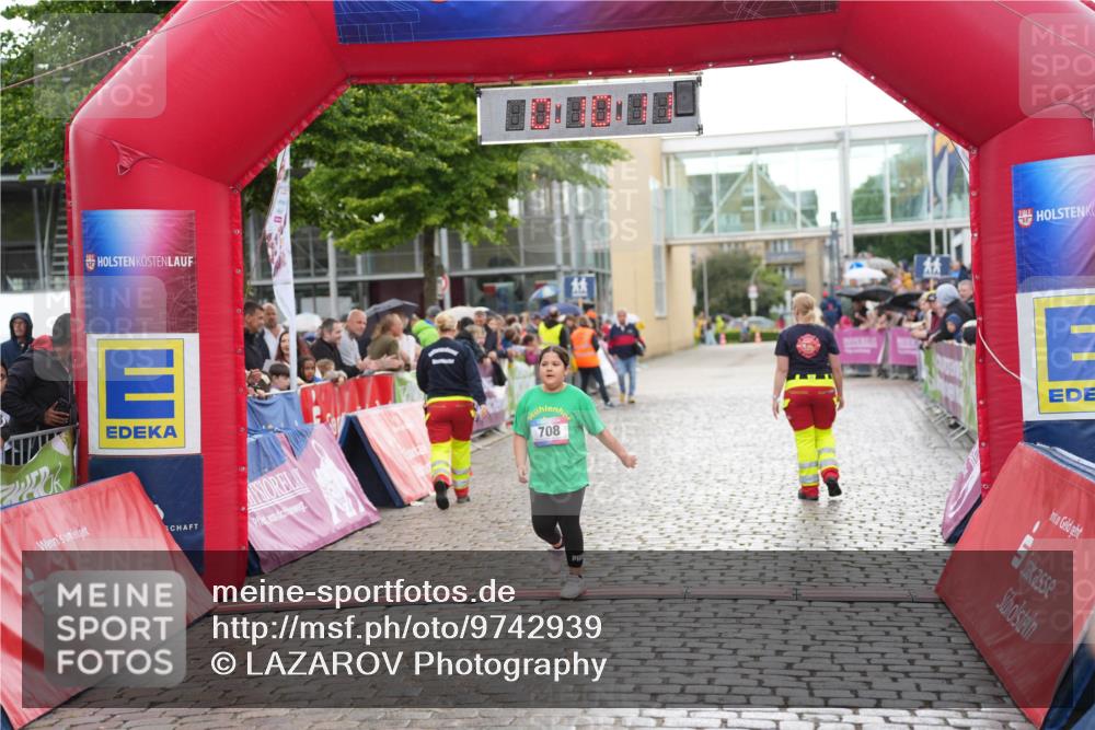 12.06.2026 - Holstenköstenlauf LAZAROV Photography http://msf.ph/oto/9742939 12.06.2026 16:40:13 Laufen 708, 708 meine-sportfotos.de