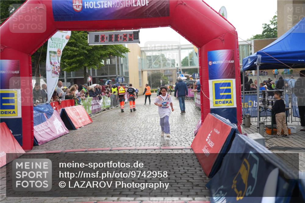 12.06.2026 - Holstenköstenlauf LAZAROV Photography http://msf.ph/oto/9742958 12.06.2026 16:41:56 Laufen 262, 160, 11, 262 meine-sportfotos.de