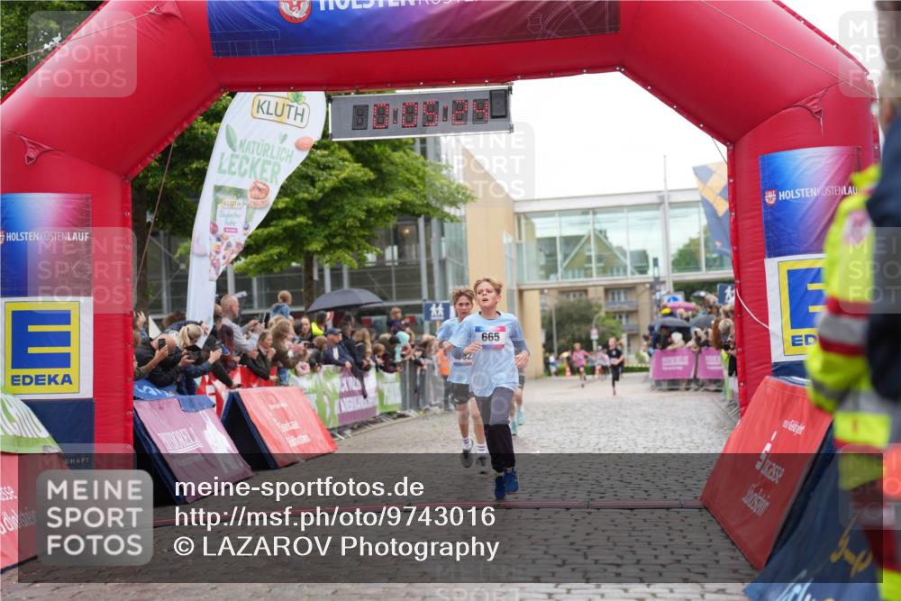 12.06.2026 - Holstenköstenlauf LAZAROV Photography http://msf.ph/oto/9743016 12.06.2026 16:50:23 Laufen 8, 8, 8, 665, 232, 662, 665, 1404 meine-sportfotos.de
