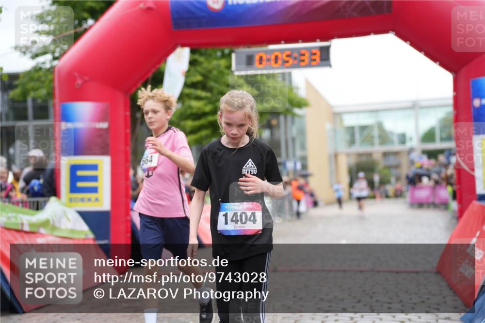 12.06.2026 - Holstenköstenlauf LAZAROV Photography http://msf.ph/oto/9743028 12.06.2026 16:50:32 Laufen 664, 1404, 10, 05, 33, 228, 658, 664, 1043, 1404 meine-sportfotos.de