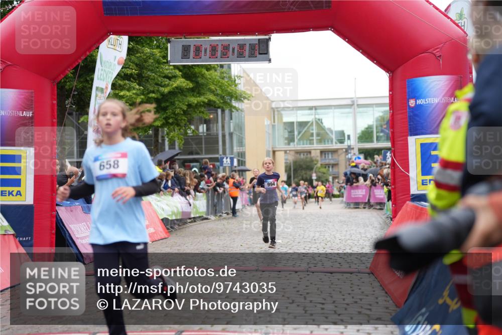 12.06.2026 - Holstenköstenlauf LAZAROV Photography http://msf.ph/oto/9743035 12.06.2026 16:50:40 Laufen 658, 994, 228, 230, 508, 658, 913, 994, 1043, 1069 meine-sportfotos.de