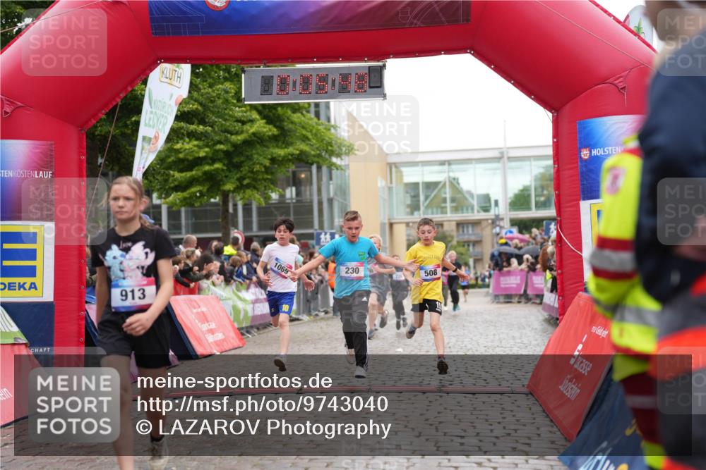 12.06.2026 - Holstenköstenlauf LAZAROV Photography http://msf.ph/oto/9743040 12.06.2026 16:50:46 Laufen 913, 1069, 230, 508, 10, 226, 230, 508, 901, 908, 913, 1064, 1069, 1148, 1149 meine-sportfotos.de