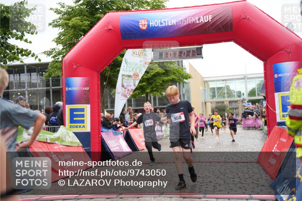 12.06.2026 - Holstenköstenlauf LAZAROV Photography http://msf.ph/oto/9743050 12.06.2026 16:50:51 Laufen 1149, 908, 33, 226, 507, 901, 905, 908, 1064, 1073, 1148, 1149, 1480, 1546 meine-sportfotos.de