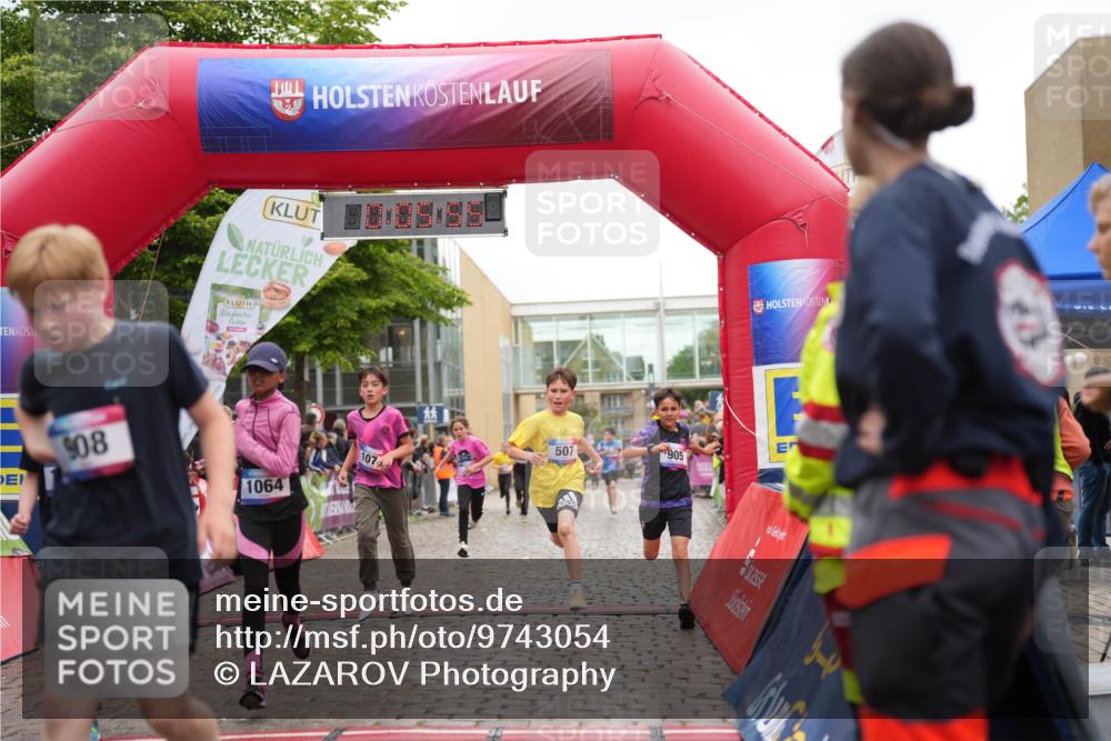 12.06.2026 - Holstenköstenlauf LAZAROV Photography http://msf.ph/oto/9743054 12.06.2026 16:50:53 Laufen 908, 1064, 107, 507, 905, 33, 507, 515, 667, 905, 908, 1056, 1064, 1073, 1148, 1149, 1480, 1504, 1546 meine-sportfotos.de