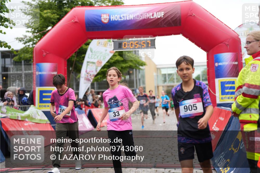 12.06.2026 - Holstenköstenlauf LAZAROV Photography http://msf.ph/oto/9743060 12.06.2026 16:50:56 Laufen 10, 33, 10, 05, 57, 905, 33, 507, 509, 515, 667, 755, 905, 911, 985, 1056, 1064, 1073, 1480, 1504, 1546 meine-sportfotos.de