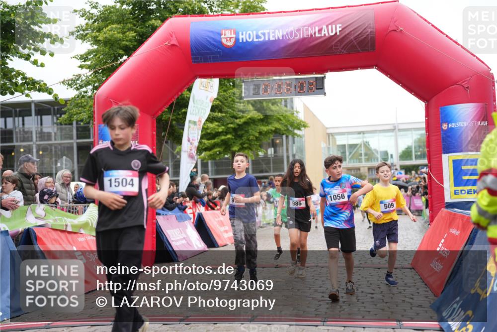 12.06.2026 - Holstenköstenlauf LAZAROV Photography http://msf.ph/oto/9743069 12.06.2026 16:51:01 Laufen 1504, 9, 1056, 7, 985, 509, 112, 236, 509, 515, 661, 667, 755, 911, 985, 1056, 1268, 1480, 1494, 1504 meine-sportfotos.de