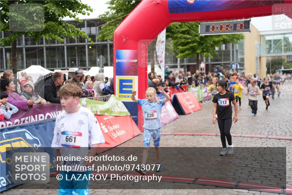 12.06.2026 - Holstenköstenlauf LAZAROV Photography http://msf.ph/oto/9743077 12.06.2026 16:51:09 Laufen 661, 236, 112, 68, 227, 236, 246, 369, 512, 659, 759, 909, 1044, 1058, 1065, 1445 meine-sportfotos.de