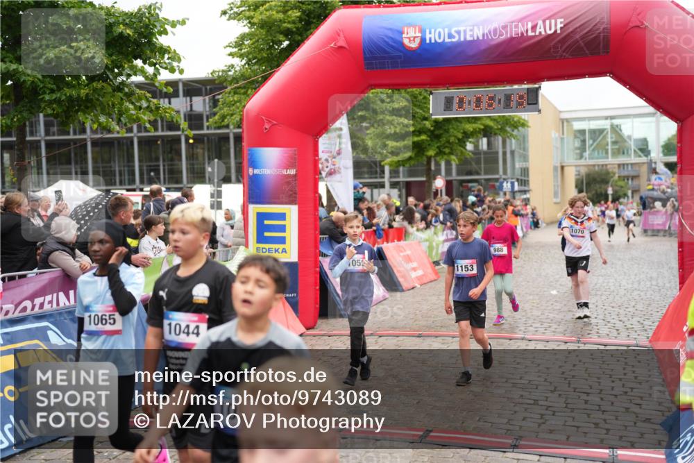 12.06.2026 - Holstenköstenlauf LAZAROV Photography http://msf.ph/oto/9743089 12.06.2026 16:51:18 Laufen 1065, 1044, 10, 105, 1153, 988, 1070, 666, 988, 1042, 1045, 1059, 1070, 1153, 1272, 1273, 1455 meine-sportfotos.de