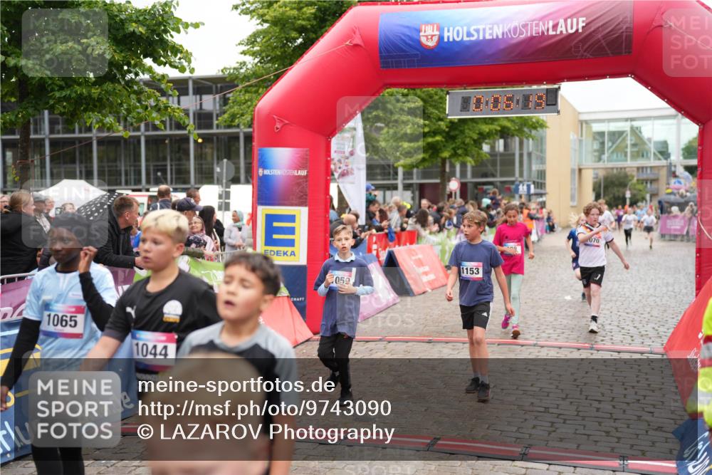 12.06.2026 - Holstenköstenlauf LAZAROV Photography http://msf.ph/oto/9743090 12.06.2026 16:51:18 Laufen 1065, 1044, 059, 1153, 070, 666, 988, 1042, 1045, 1059, 1070, 1153, 1272, 1273, 1455 meine-sportfotos.de
