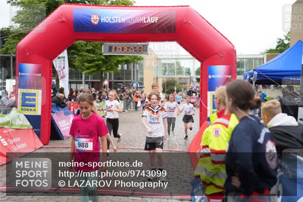 12.06.2026 - Holstenköstenlauf LAZAROV Photography http://msf.ph/oto/9743099 12.06.2026 16:51:22 Laufen 988, 127, 1070, 1042, 1272, 10, 651, 666, 993, 1042, 1045, 1070, 1272, 1273, 1455 meine-sportfotos.de