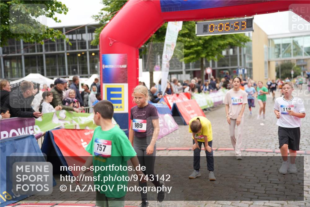 12.06.2026 - Holstenköstenlauf LAZAROV Photography http://msf.ph/oto/9743142 12.06.2026 16:51:52 Laufen 757, 989, 10, 05, 53, 1075, 118, 62, 118, 133, 521, 657, 743, 989, 1075 meine-sportfotos.de
