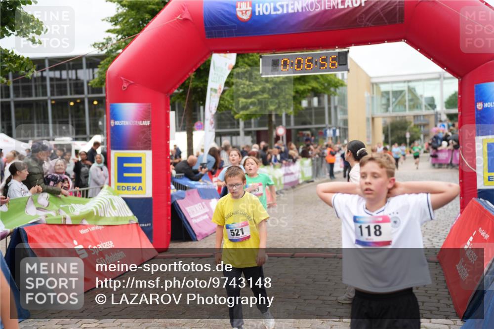 12.06.2026 - Holstenköstenlauf LAZAROV Photography http://msf.ph/oto/9743148 12.06.2026 16:51:55 Laufen 10, 06, 58, 521, 118, 62, 118, 133, 657, 743, 904, 1150 meine-sportfotos.de