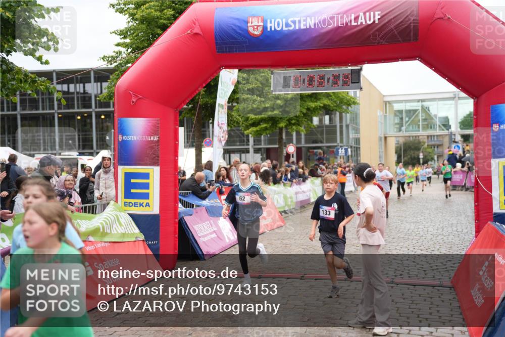 12.06.2026 - Holstenköstenlauf LAZAROV Photography http://msf.ph/oto/9743153 12.06.2026 16:51:58 Laufen 43, 62, 133, 22, 62, 133, 650, 657, 741, 904, 906, 1150, 1423 meine-sportfotos.de