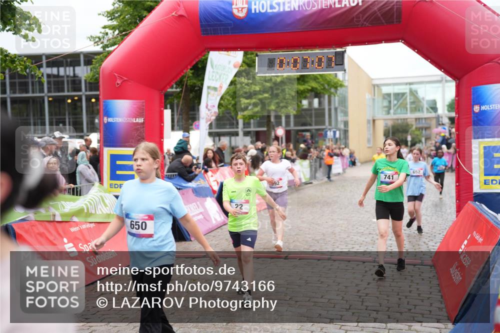 12.06.2026 - Holstenköstenlauf LAZAROV Photography http://msf.ph/oto/9743166 12.06.2026 16:52:06 Laufen 650, 22, 741, 992, 652, 22, 132, 233, 518, 650, 652, 741, 906, 983, 992, 1152, 1423 meine-sportfotos.de