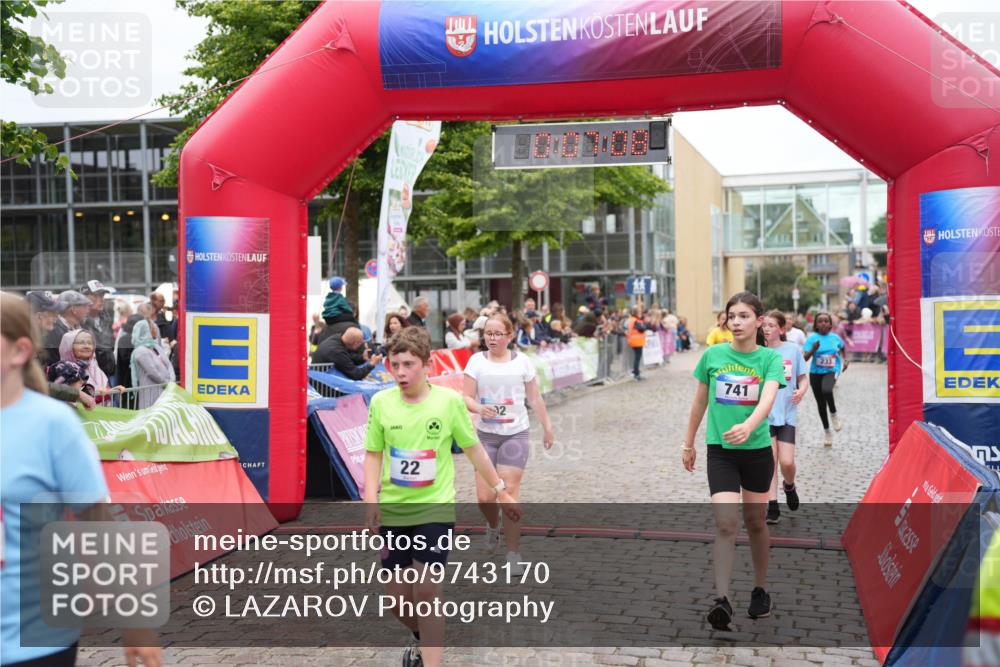 12.06.2026 - Holstenköstenlauf LAZAROV Photography http://msf.ph/oto/9743170 12.06.2026 16:52:07 Laufen 2, 741, 22, 22, 132, 233, 518, 650, 652, 741, 906, 983, 992, 1152 meine-sportfotos.de