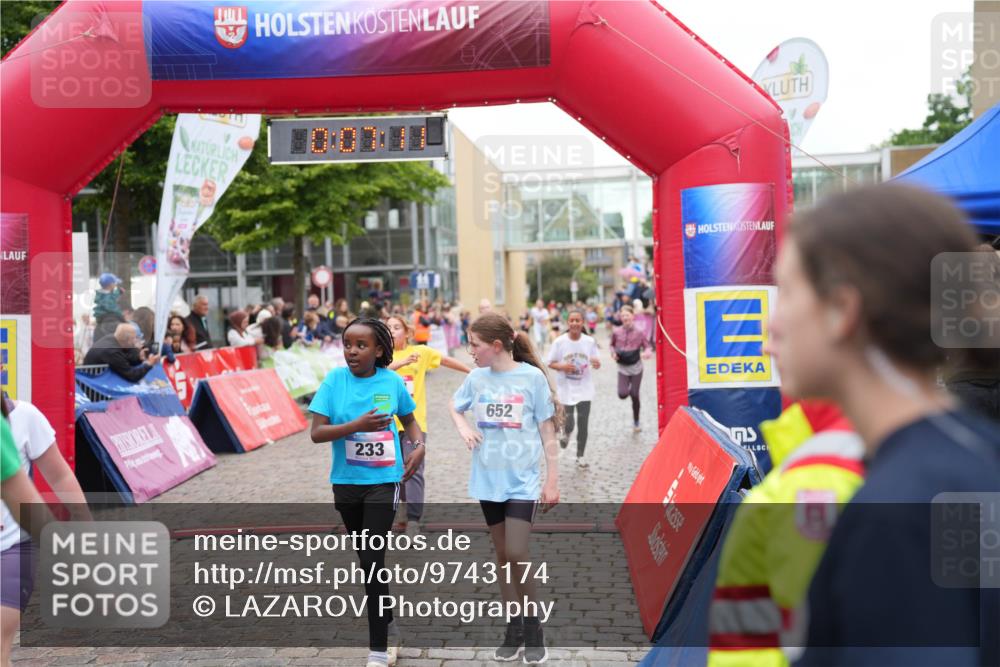 12.06.2026 - Holstenköstenlauf LAZAROV Photography http://msf.ph/oto/9743174 12.06.2026 16:52:10 Laufen 233, 652, 132, 233, 518, 652, 983, 992, 1152 meine-sportfotos.de