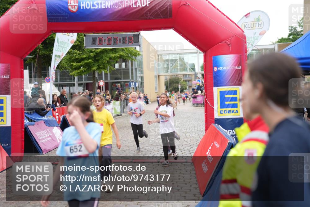 12.06.2026 - Holstenköstenlauf LAZAROV Photography http://msf.ph/oto/9743177 12.06.2026 16:52:12 Laufen 652, 1152, 983, 132, 142, 233, 240, 518, 983, 1152 meine-sportfotos.de