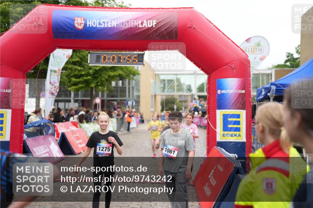 12.06.2026 - Holstenköstenlauf LAZAROV Photography http://msf.ph/oto/9743242 12.06.2026 16:52:54 Laufen 10, 00, 1275, 1061, 247, 519, 649, 912, 987, 1275, 1276, 1482 meine-sportfotos.de