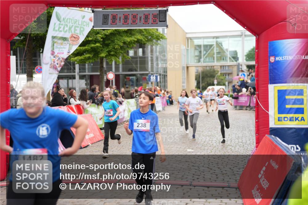 12.06.2026 - Holstenköstenlauf LAZAROV Photography http://msf.ph/oto/9743256 12.06.2026 16:53:04 Laufen 1482, 235, 238, 1271, 235, 238, 1062, 1271, 1482 meine-sportfotos.de