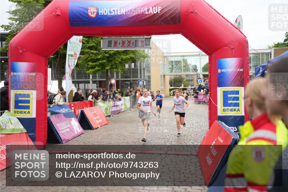 12.06.2026 - Holstenköstenlauf LAZAROV Photography http://msf.ph/oto/9743263 12.06.2026 16:53:11 Laufen 1279, 1151, 1062, 1072, 1151, 1279 meine-sportfotos.de