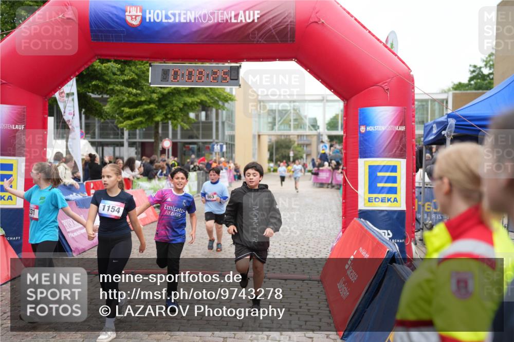 12.06.2026 - Holstenköstenlauf LAZAROV Photography http://msf.ph/oto/9743278 12.06.2026 16:53:24 Laufen 231, 1154, 663, 160, 231, 663, 918, 1154 meine-sportfotos.de