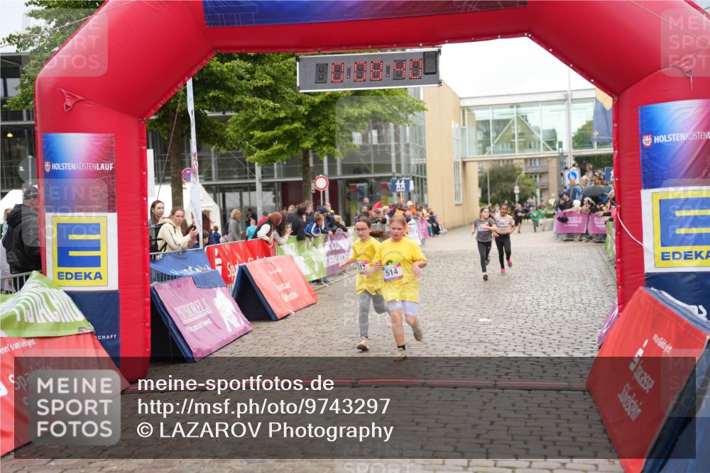 12.06.2026 - Holstenköstenlauf LAZAROV Photography http://msf.ph/oto/9743297 12.06.2026 16:53:38 Laufen 17, 514, 514, 517, 1053, 1063 meine-sportfotos.de