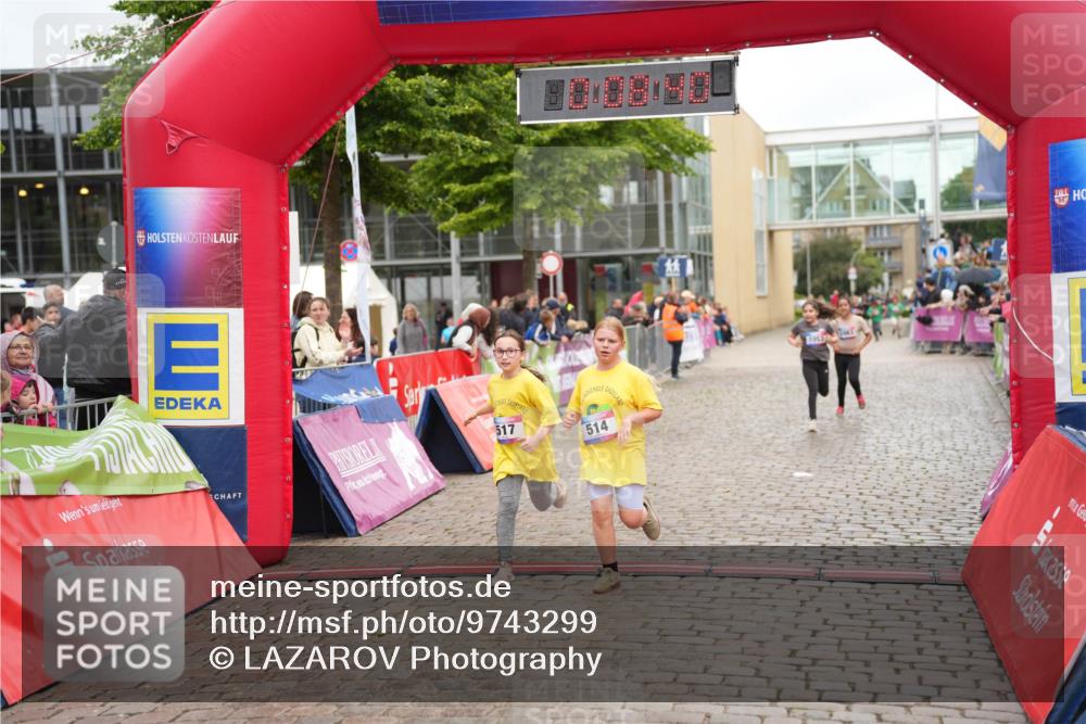 12.06.2026 - Holstenköstenlauf LAZAROV Photography http://msf.ph/oto/9743299 12.06.2026 16:53:39 Laufen 517, 514, 514, 517, 1053, 1063 meine-sportfotos.de