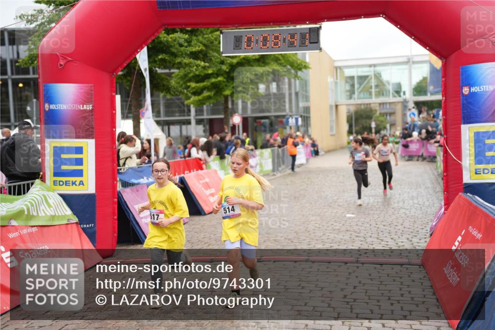 12.06.2026 - Holstenköstenlauf LAZAROV Photography http://msf.ph/oto/9743301 12.06.2026 16:53:40 Laufen 517, 514, 105, 514, 517, 1053, 1063 meine-sportfotos.de