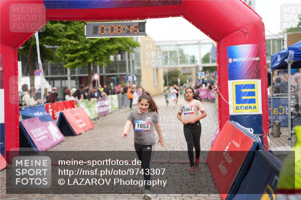 12.06.2026 - Holstenköstenlauf LAZAROV Photography http://msf.ph/oto/9743307 12.06.2026 16:53:44 Laufen 0, 08, 99, 1053, 1063, 160, 1053, 1063 meine-sportfotos.de