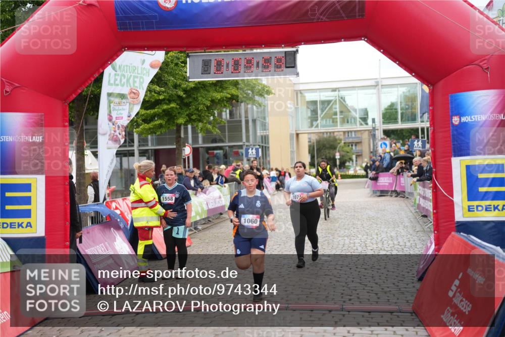 12.06.2026 - Holstenköstenlauf LAZAROV Photography http://msf.ph/oto/9743344 12.06.2026 16:54:58 Laufen 1558, 1060, 107, 1060, 1071 meine-sportfotos.de