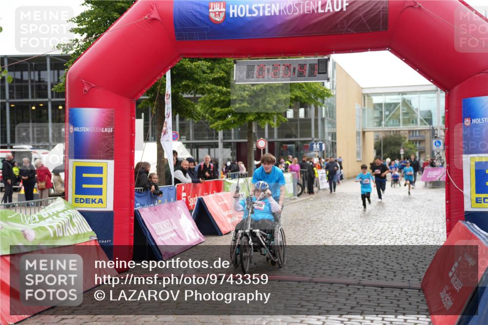 12.06.2026 - Holstenköstenlauf LAZAROV Photography http://msf.ph/oto/9743359 12.06.2026 17:05:40 Laufen 380 meine-sportfotos.de
