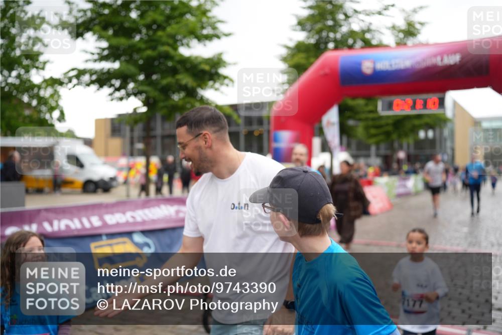 12.06.2026 - Holstenköstenlauf LAZAROV Photography http://msf.ph/oto/9743390 12.06.2026 17:06:08 Laufen 177 meine-sportfotos.de