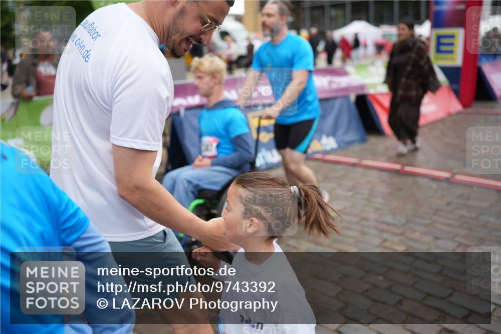 12.06.2026 - Holstenköstenlauf LAZAROV Photography http://msf.ph/oto/9743392 12.06.2026 17:06:10 Laufen  meine-sportfotos.de