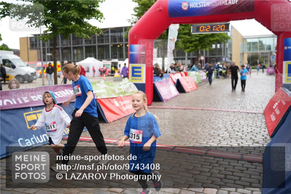 12.06.2026 - Holstenköstenlauf LAZAROV Photography http://msf.ph/oto/9743408 12.06.2026 17:06:19 Laufen 316, 7511, 1315, 0, 2, 1, 20, 5 meine-sportfotos.de